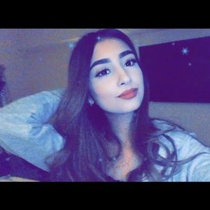 Meet your Posher, Fatima